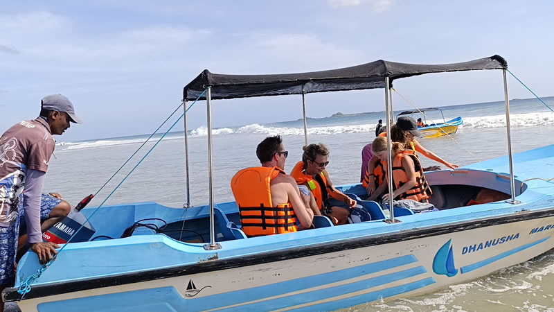 Visit Pigeons Island with NR Boat Service